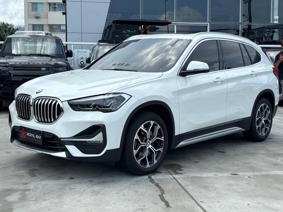 BMW X1 2.0 16V TURBO ACTIVEFLEX SDRIVE20I X-LINE 4P AUTOMÁTICO BMW X1 2.0 16V TURBO ACTIVEFLEX SDRIVE20I X-LINE 4P AUTOMÁTICO